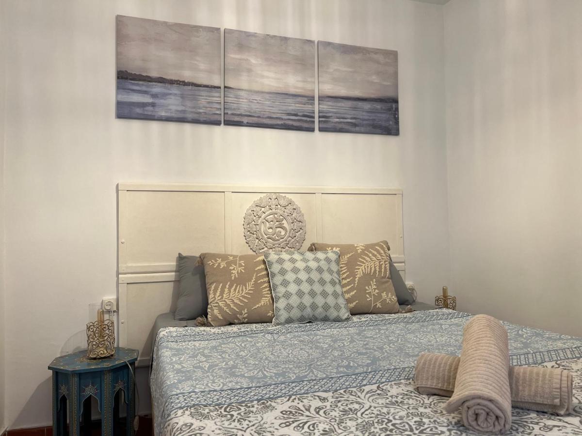 Iyourbasics Lovely Hinestrosa 23 Free Wifi&ac Appartement
